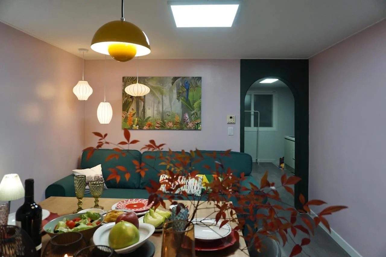 Mapo 2Bedroom House Сеул